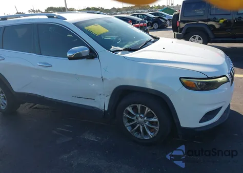 2019 Jeep Cherokee Latitude Fwd из США, поврежденный, VIN 1C4PJLCB2KD377354